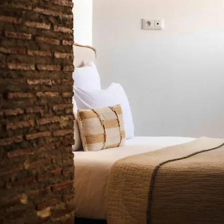 Hotel Du Mail 3*