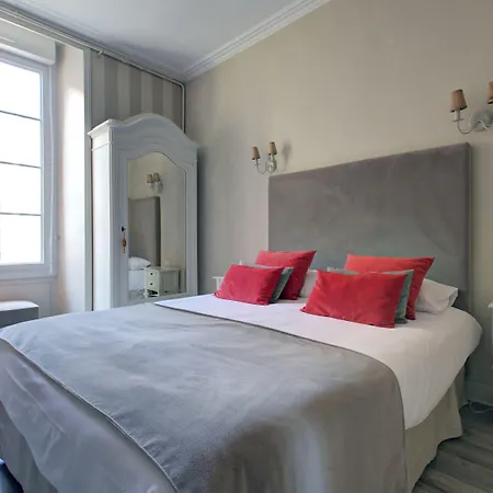 Du Mail Hotel 3*