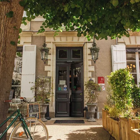 Du Mail Hotel 3*
